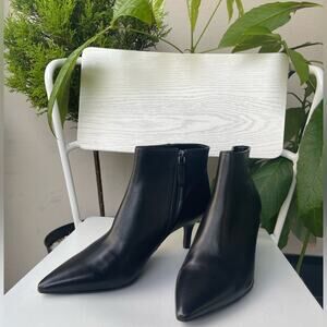 🌿 Aerosoles Epigram Ankle Botties in Black, 10.5